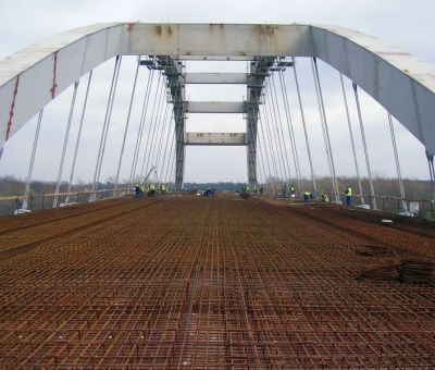 Weichselbrücke in Puławy - Mosty Łódź S.A.