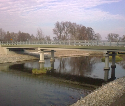 Brücke über den Fluss Bzura in Strugienice - Mosty Łódź S.A.